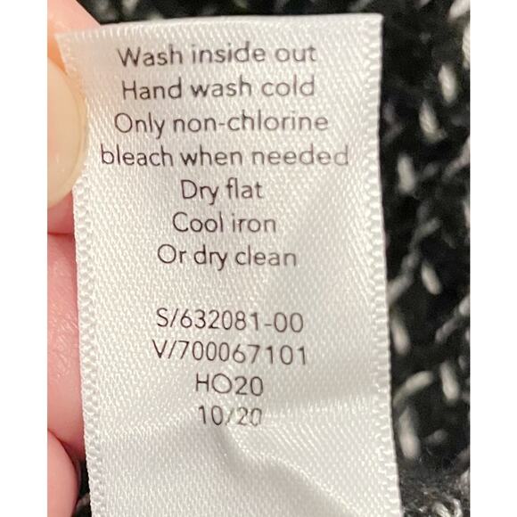 NWT Athleta Women's Shasta V-Neck Sweater Wool Blend Hi Low Black Marl Small New - Picture 10 of 11